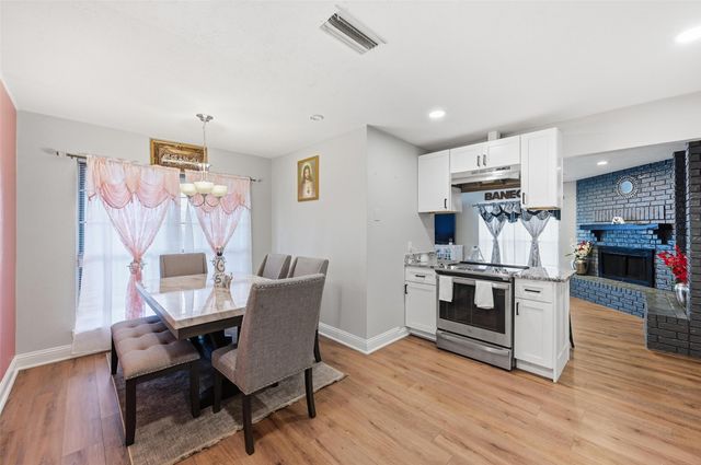 423 Charlotte Street, Duncanville, TX 75137