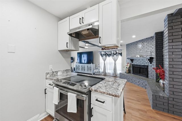 423 Charlotte Street, Duncanville, TX 75137