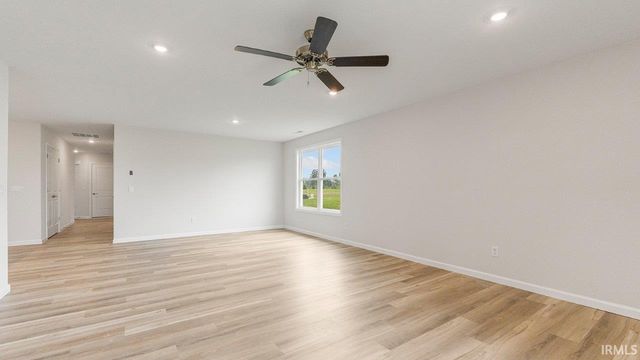 1030 Butler Lake Court, Fort Wayne, IN 46818