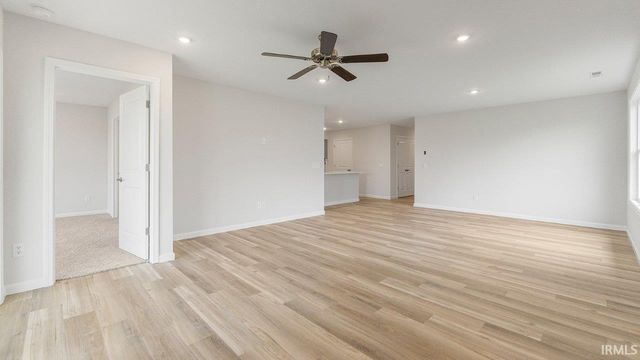 1030 Butler Lake Court, Fort Wayne, IN 46818