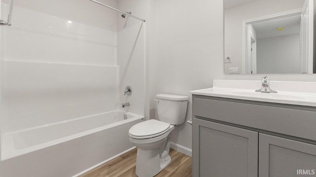 1030 Butler Lake Court, Fort Wayne, IN 46818