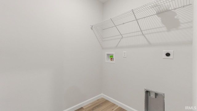 1030 Butler Lake Court, Fort Wayne, IN 46818