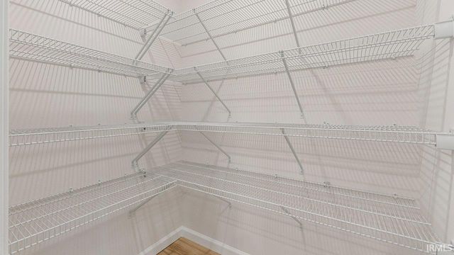 1030 Butler Lake Court, Fort Wayne, IN 46818