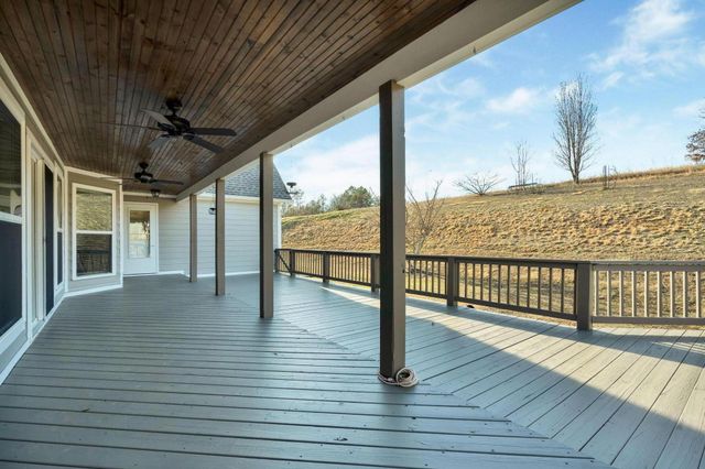 6857 Sam Smith Road, Birchwood, TN 37308