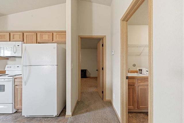 1708 E 6th St, Deer Park, WA 99006