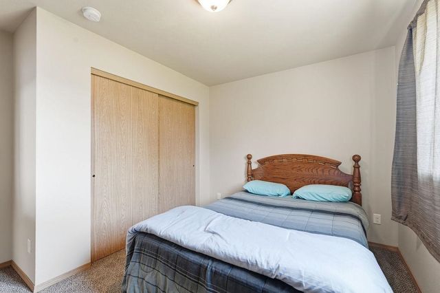 1708 E 6th St, Deer Park, WA 99006