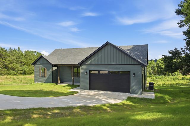 1496 Jones Creek Rd, Dickson, TN 37055