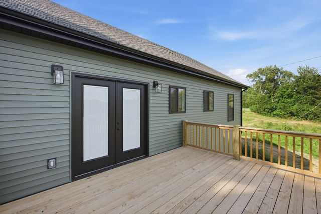 1496 Jones Creek Rd, Dickson, TN 37055