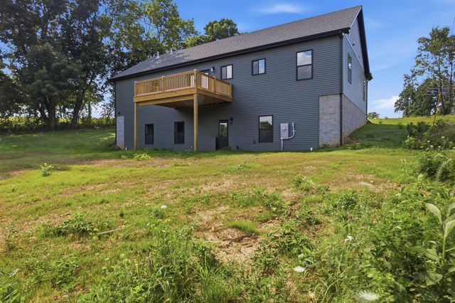 1496 Jones Creek Rd, Dickson, TN 37055