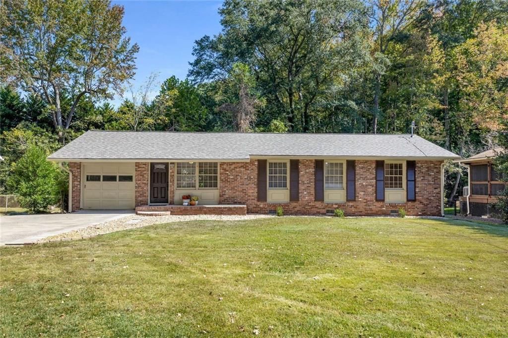 199 Brookwood SW Drive, Marietta, GA 30064