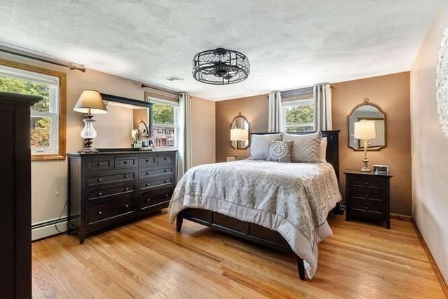 21 Pratt St, Billerica, MA 01821