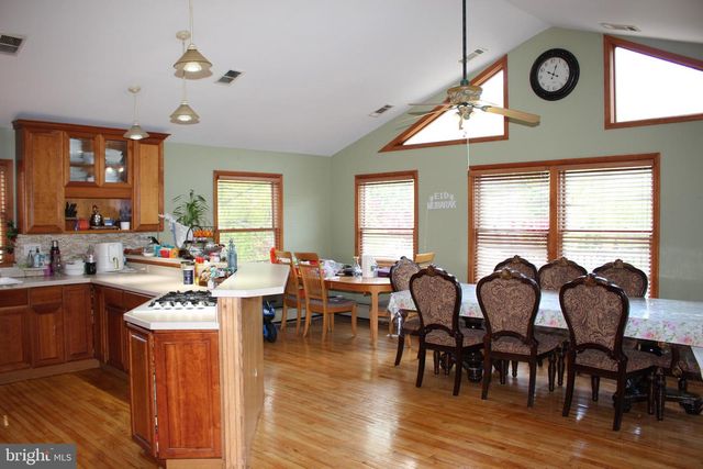 80 CHEWS LANDING RD, Clementon, NJ 08021