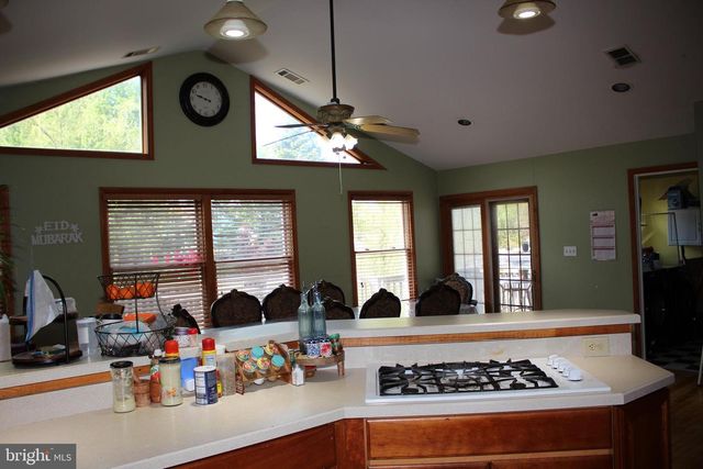80 CHEWS LANDING RD, Clementon, NJ 08021