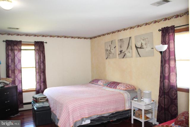 80 CHEWS LANDING RD, Clementon, NJ 08021