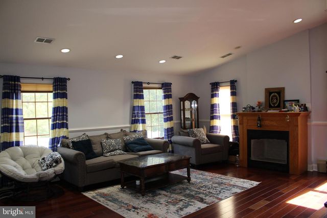 80 CHEWS LANDING RD, Clementon, NJ 08021