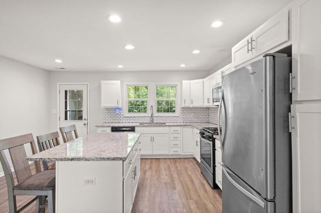 1301 S Cline Avenue, Griffith, IN 46319