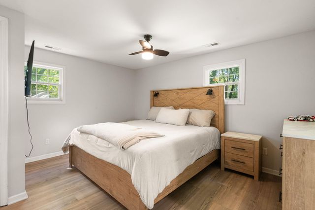 1301 S Cline Avenue, Griffith, IN 46319
