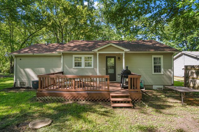 1301 S Cline Avenue, Griffith, IN 46319