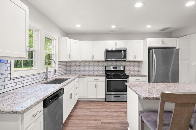 1301 S Cline Avenue, Griffith, IN 46319