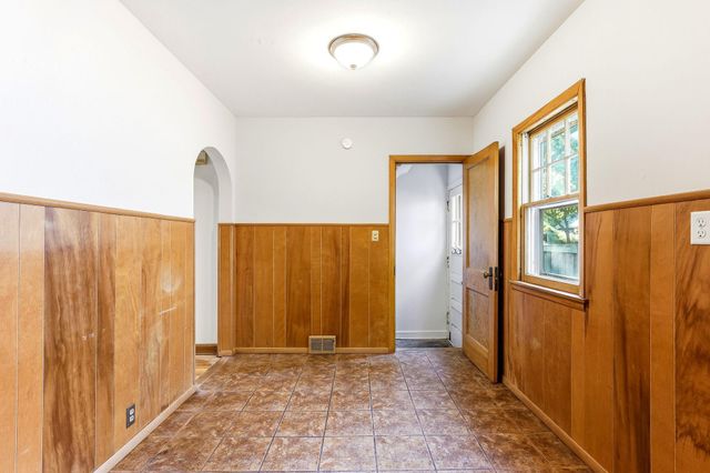 3412 34th Avenue S, Minneapolis, MN 55406