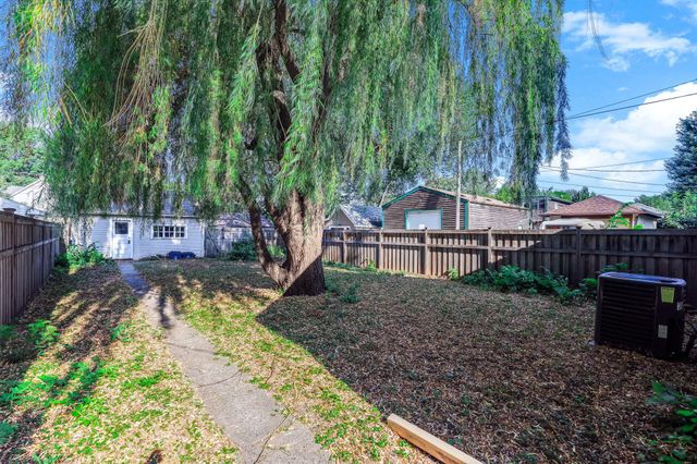 3412 34th Avenue S, Minneapolis, MN 55406