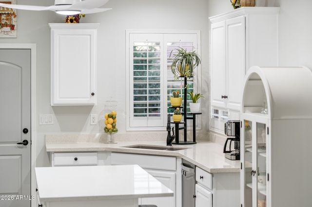 12930 W CHAPALA Drive, Sun City West, AZ 85375