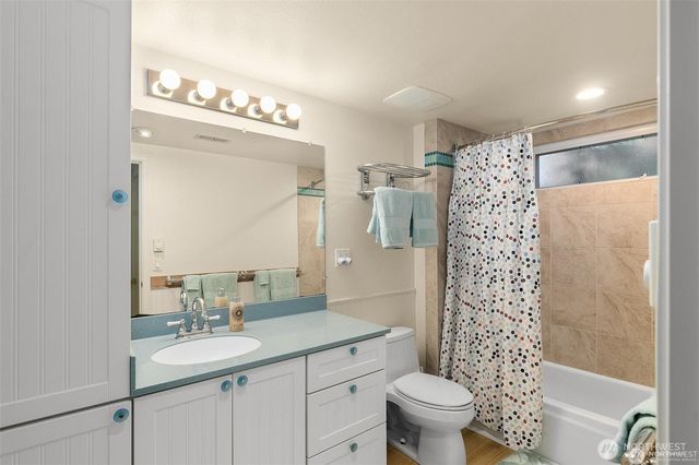 15144 SE 46th Way, Bellevue, WA 98006