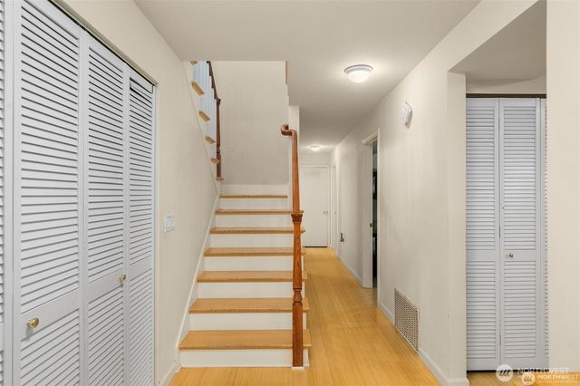 15144 SE 46th Way, Bellevue, WA 98006