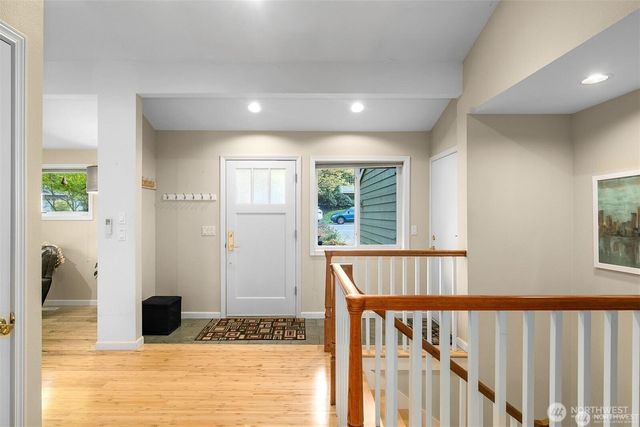 15144 SE 46th Way, Bellevue, WA 98006