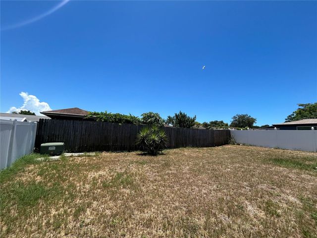 6136 9TH AVENUE, New Port Richey, FL 34653