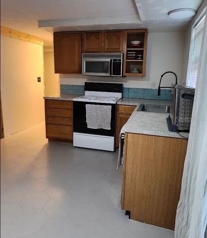 6136 9TH AVENUE, New Port Richey, FL 34653