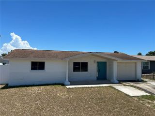 6136 9TH AVENUE, New Port Richey, FL 34653