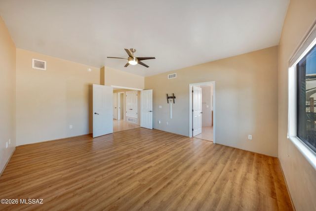 251 N Del Sur Drive, Vail, AZ 85641