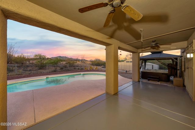 251 N Del Sur Drive, Vail, AZ 85641