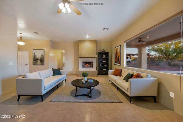 251 N Del Sur Drive, Vail, AZ 85641