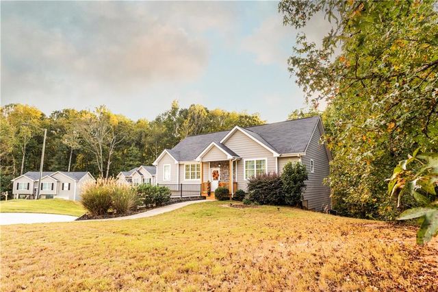 355 Conner Court, Social Circle, GA 30025