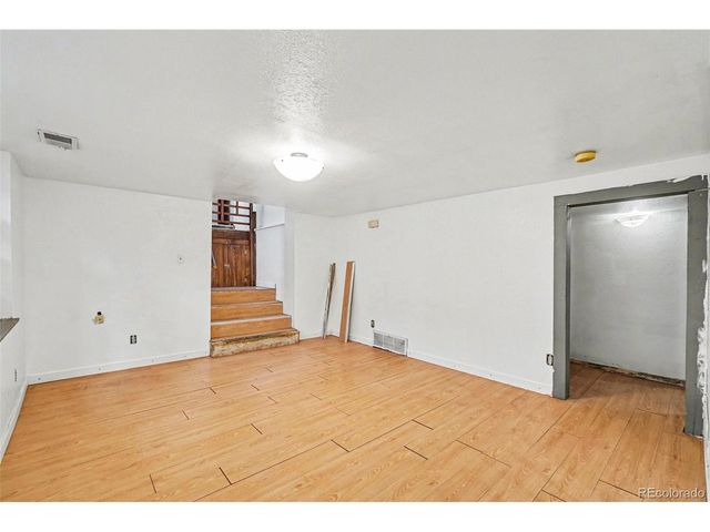 804 S Denver Ave, Fort Lupton, CO 80621