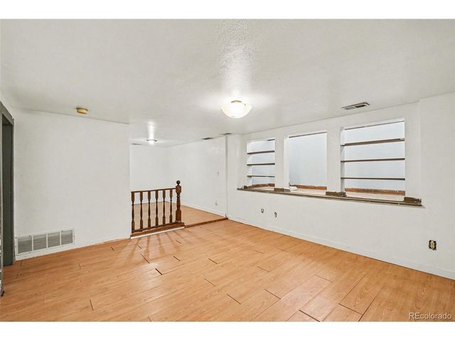 804 S Denver Ave, Fort Lupton, CO 80621