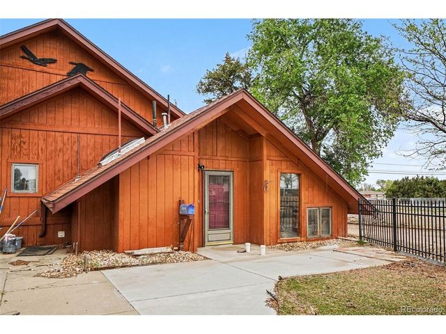 804 S Denver Ave, Fort Lupton, CO 80621