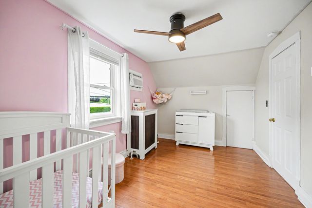 813 Circle Avenue, Forest Park, IL 60130