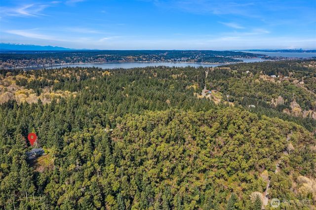 28302 97th Avenue SW, Vashon, WA 98070