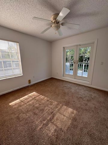 10291 N Andover Coach Lane B2, Wellington, FL 33449