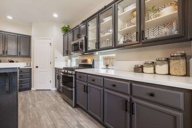 3240 Lemmons, Riverbank, CA 95367