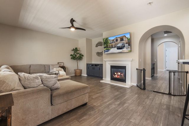 3240 Lemmons, Riverbank, CA 95367