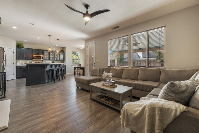 3240 Lemmons, Riverbank, CA 95367