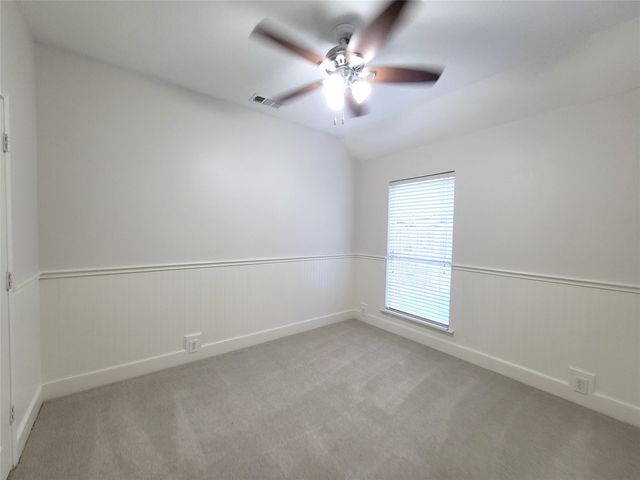2000 Aberdeen Avenue, Mckinney, TX 75072
