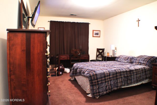 800 4th Street, Union Beach, NJ 07735