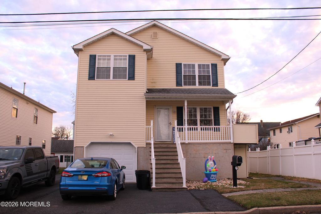 800 4th Street, Union Beach, NJ 07735