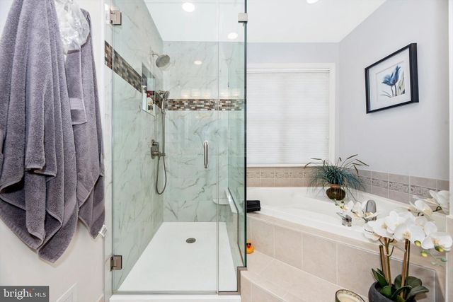 2632 ISLAND GROVE BLVD, Frederick, MD 21701