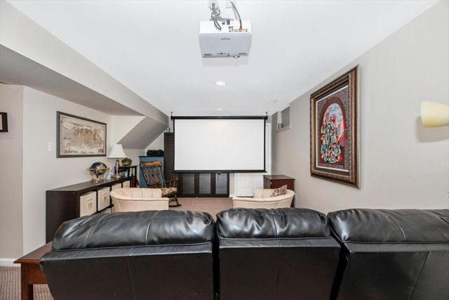 2632 ISLAND GROVE BLVD, Frederick, MD 21701